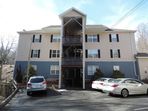 Highland Woods II - 2bd/2ba: Upscale Student-Living! Minutes To Downtown Boone and ASU!