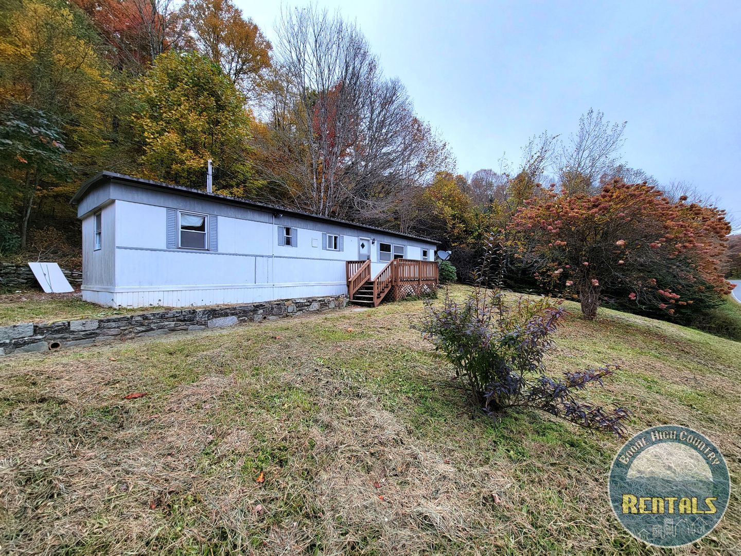 Newland House: 1387 Sugar Mountain 2 Road