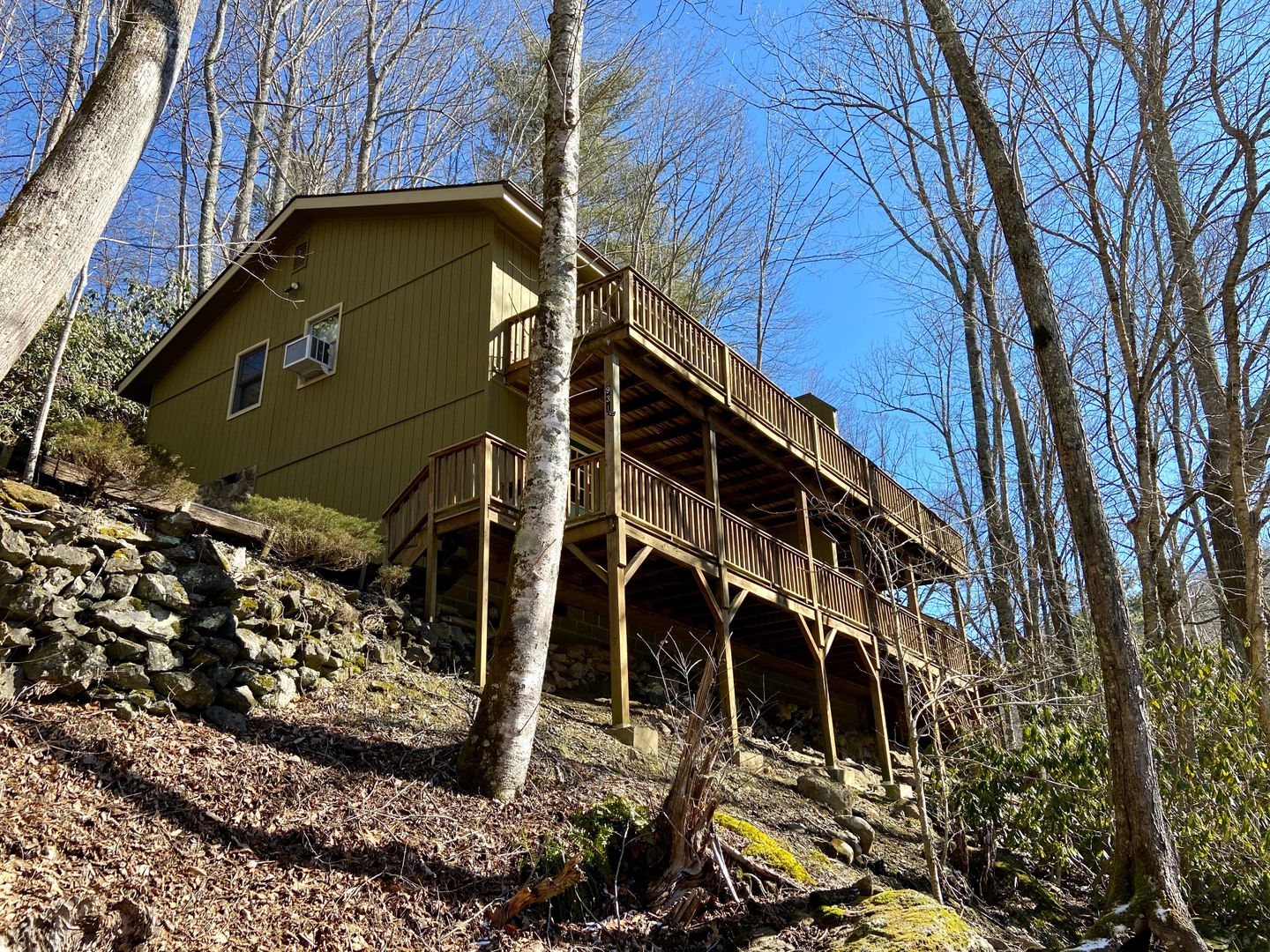 Banner Elk Apartment: 9315 Highway 105 S