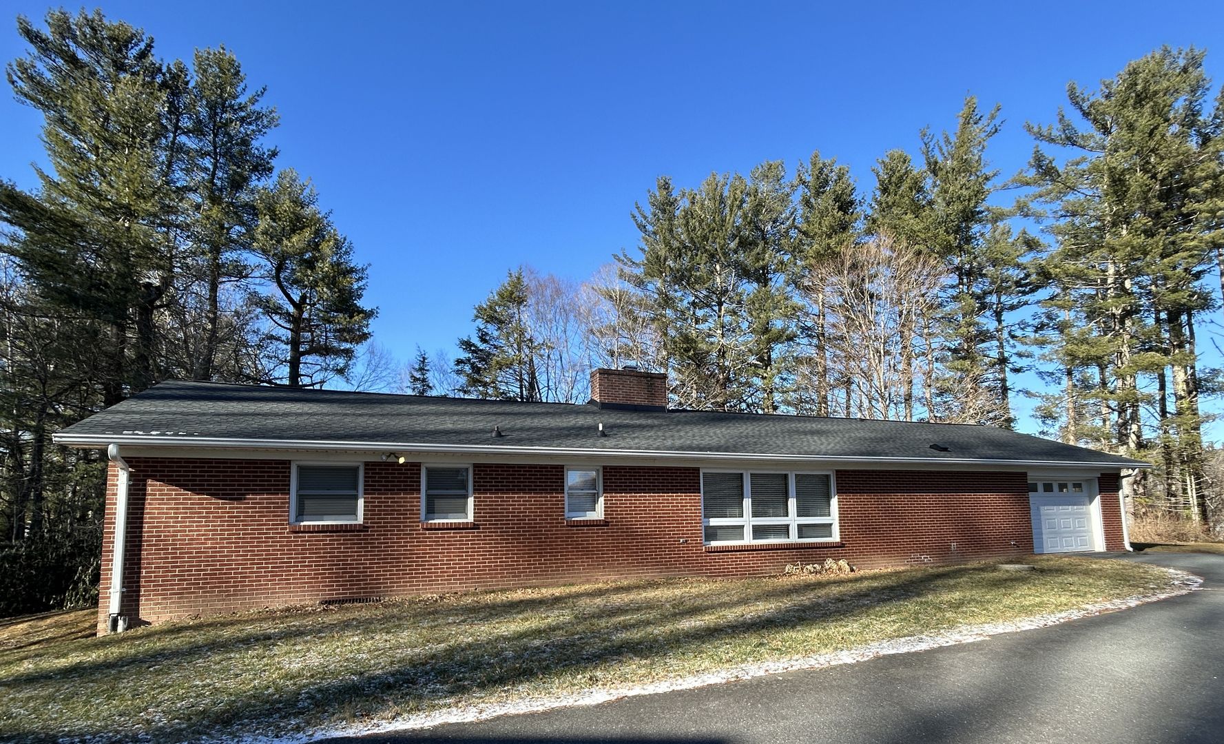 Boone House: 1932 Browns Chapel Road