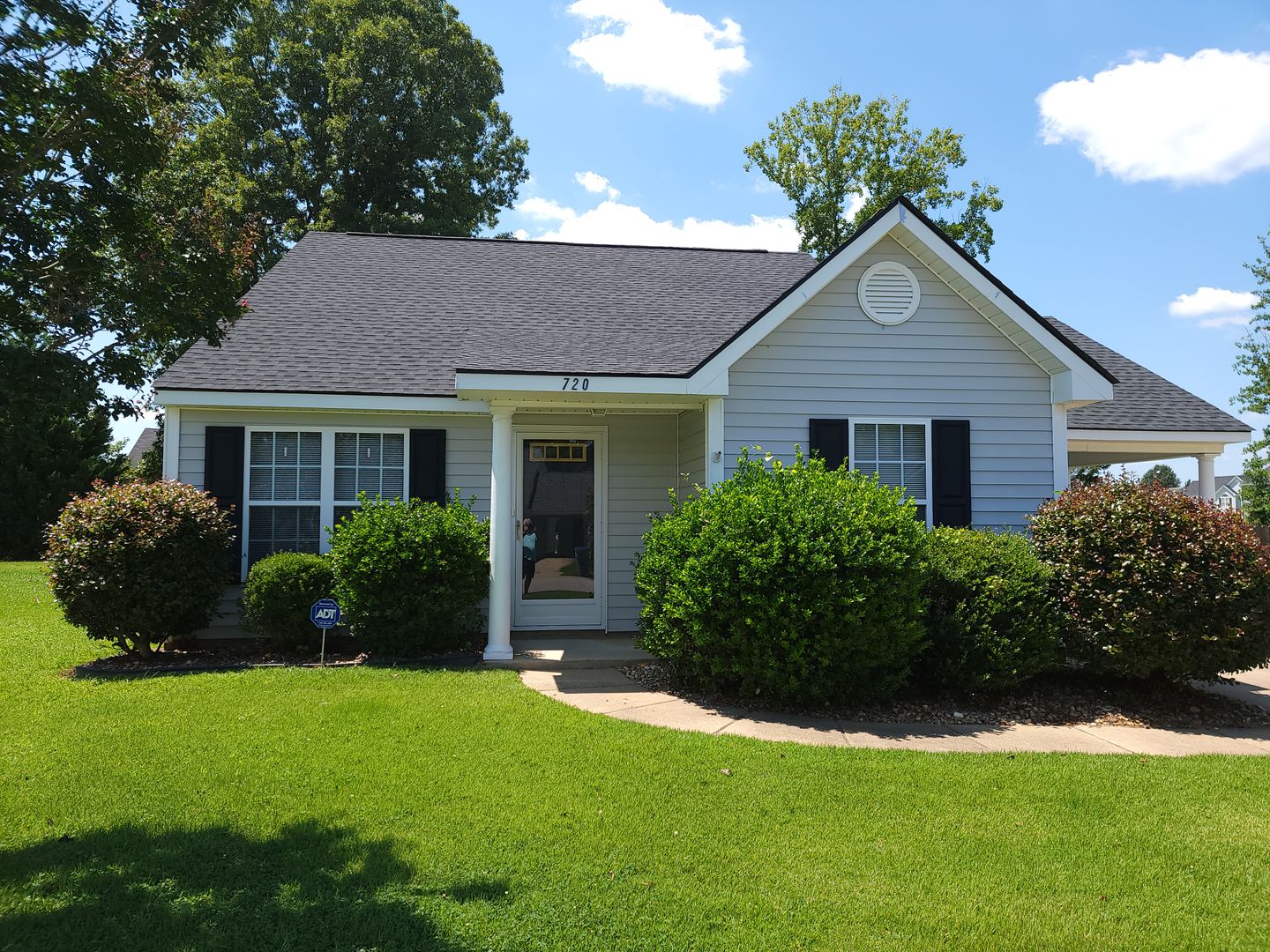 Rocky Mount House: 720 Daffodil Way