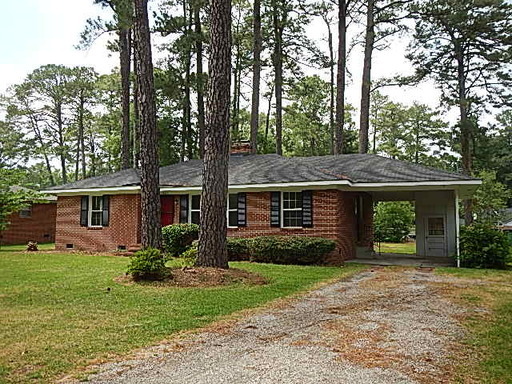 Rocky Mount House: 2804 Winstead Rd