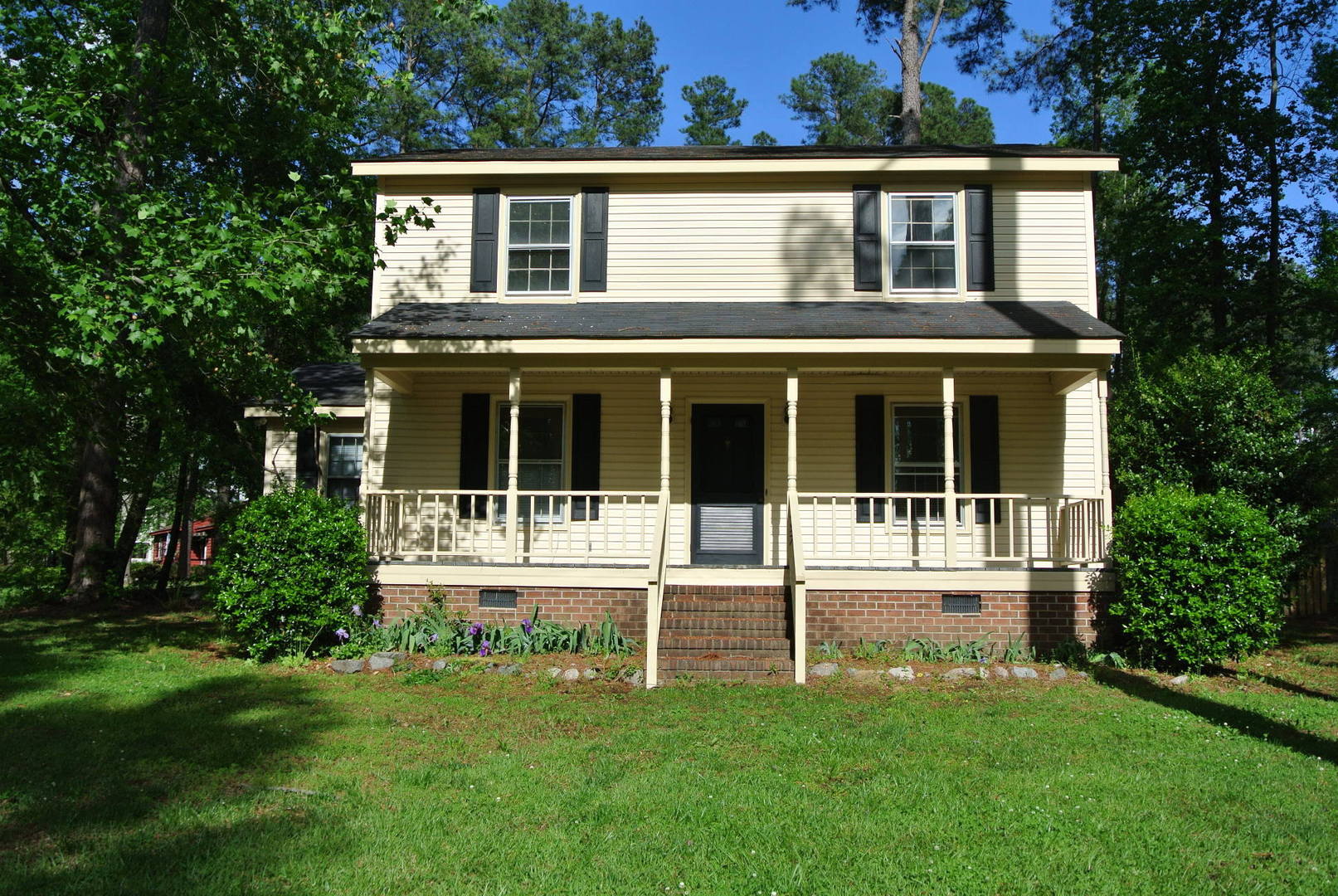 Rocky Mount House: 1497 Foxhall Drive