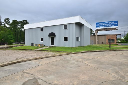 960 N Winstead Ave – photo 1