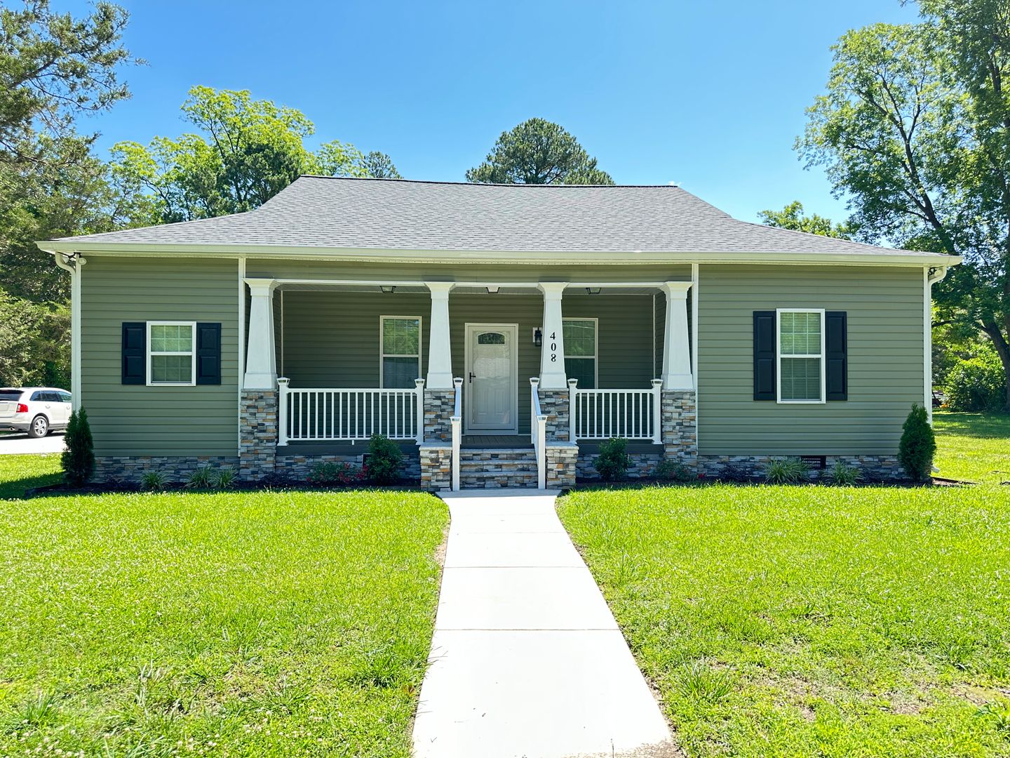 Enfield House: 408 Branch street