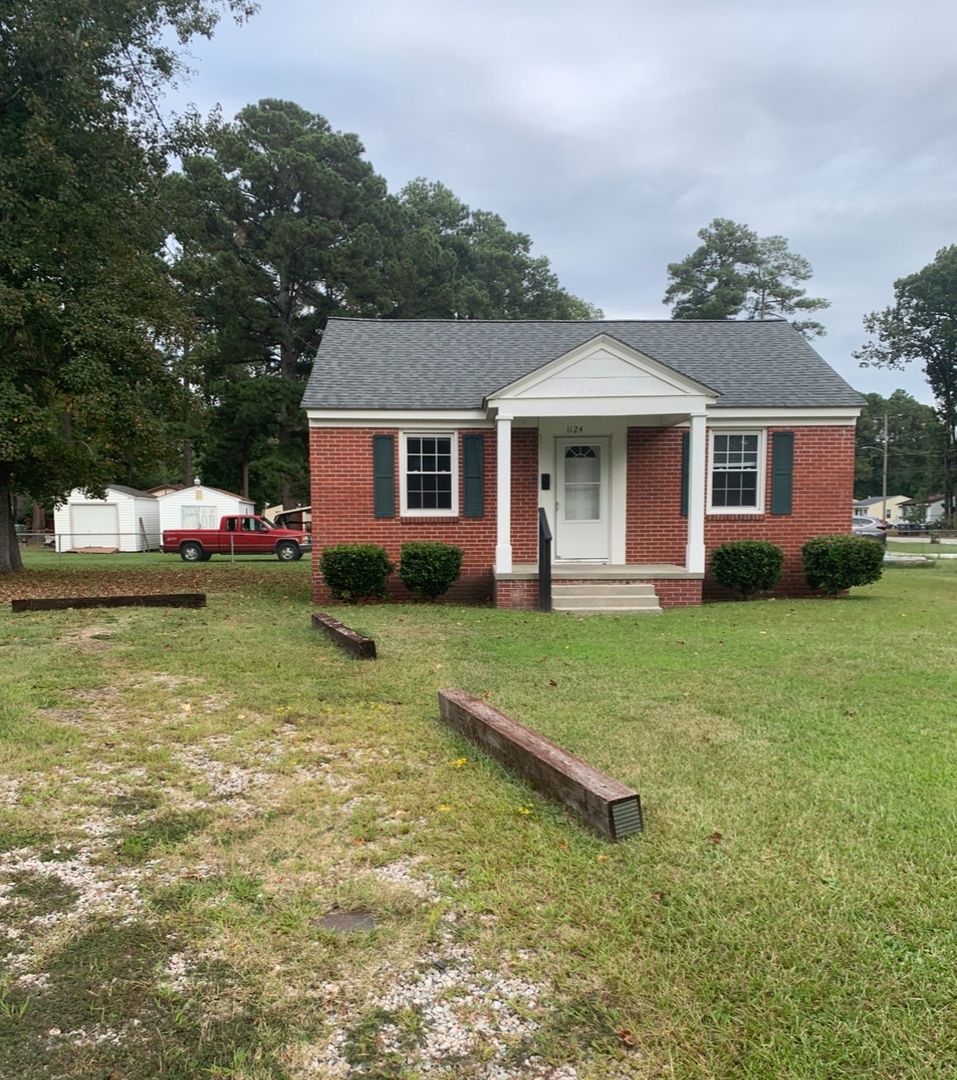 Rocky Mount House: 1124 Pitt Street