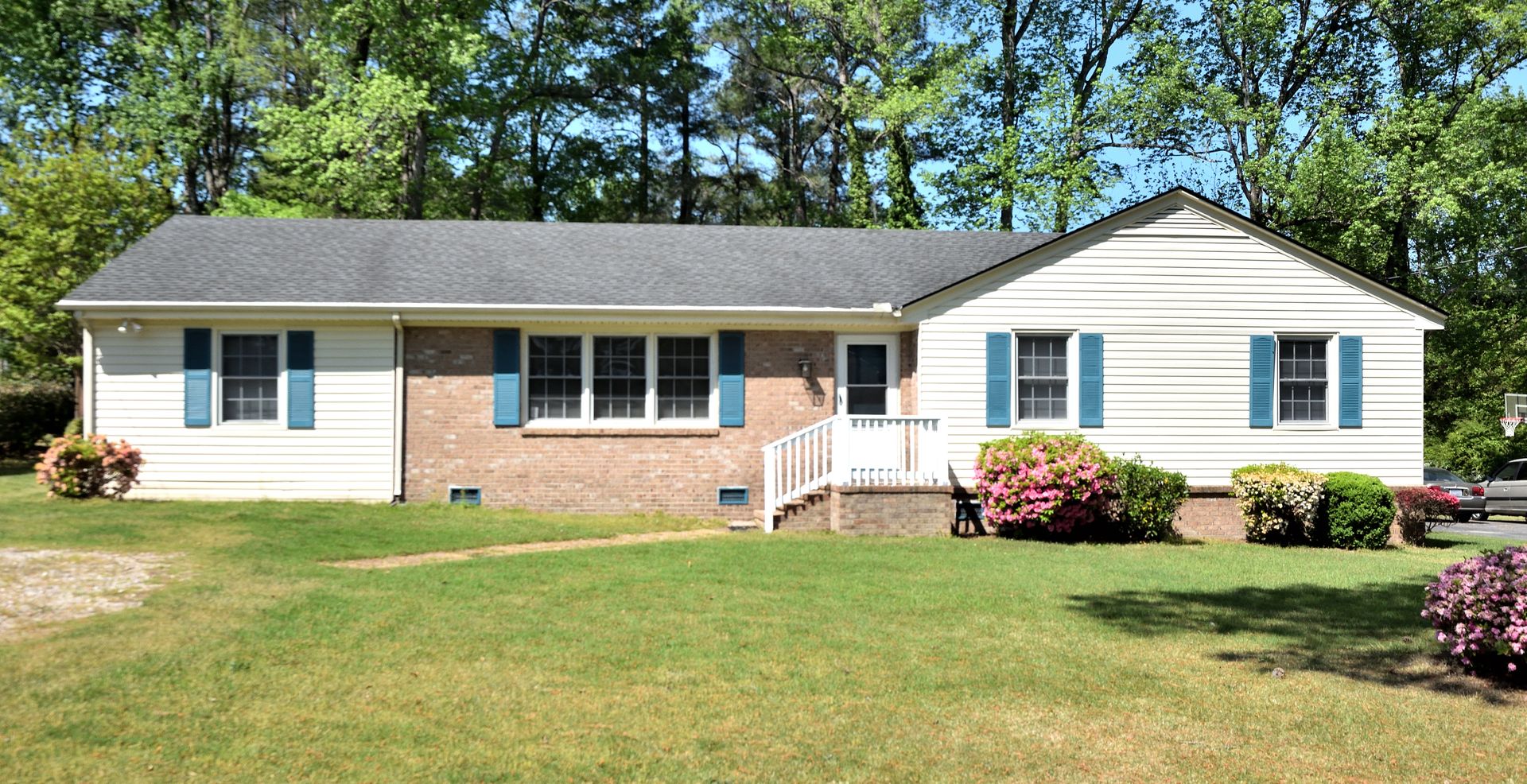 Rocky Mount House: 1640 Bridgedale Drive