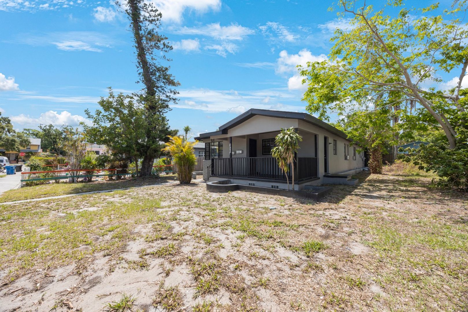 St. Petersburg Apartment: 1230 9th Ave S