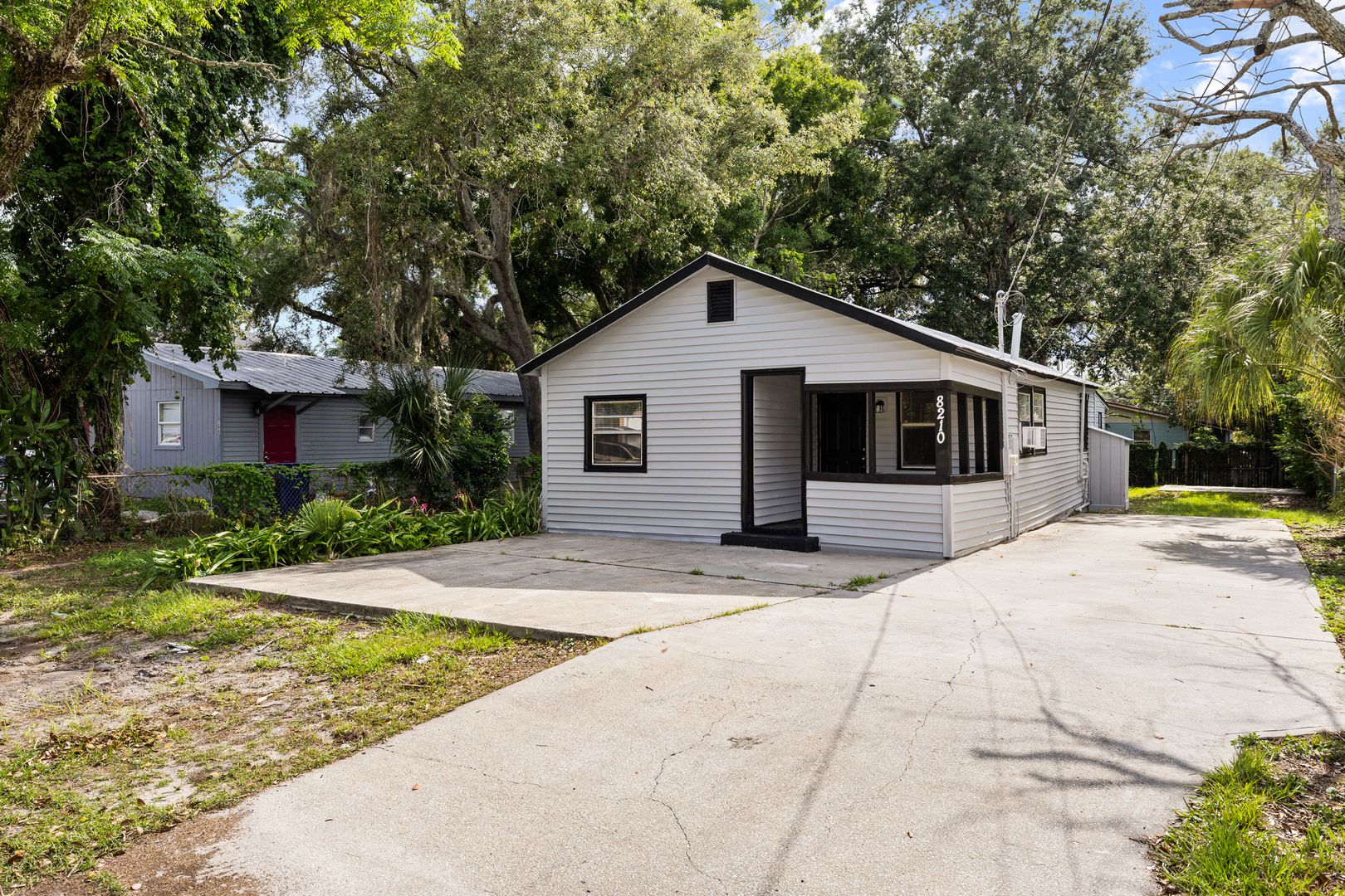 Tampa House: 8210 N Marks St