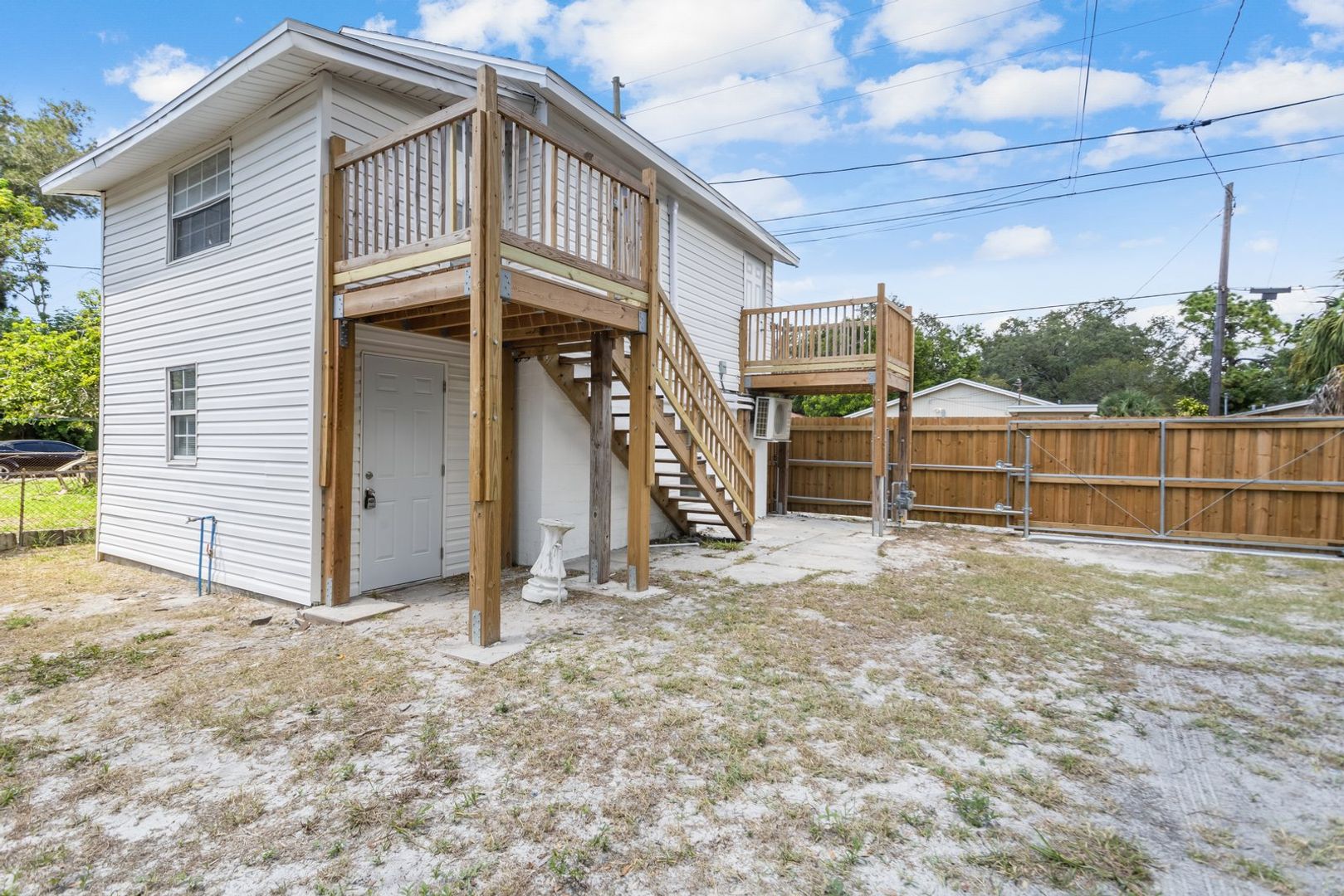 St Petersburg House: 3487 16th Ave S