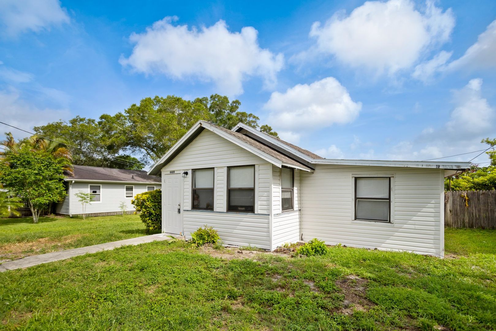 St. Petersburg House: 4489 58th Ave N