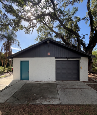 640 SF of Premium Climate-Controlled Garage & Storage Space for Rent in Safety Harbor