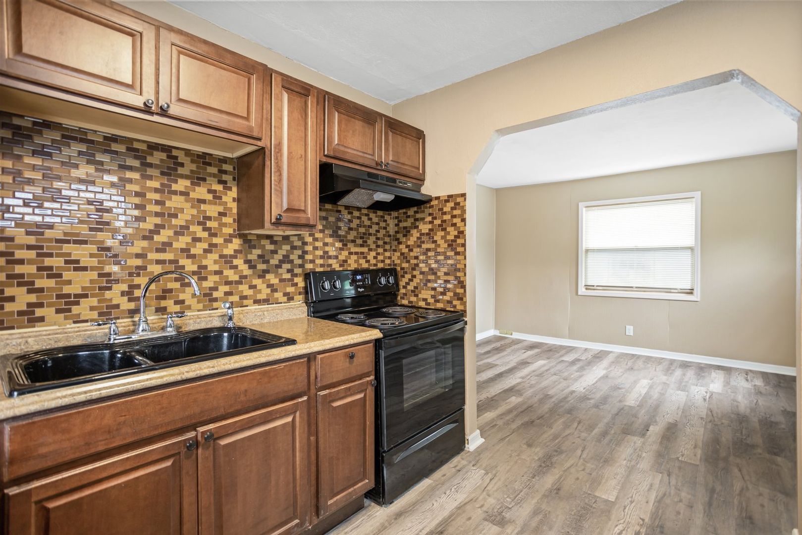 St Peterburg House: 2552 27th Ave N