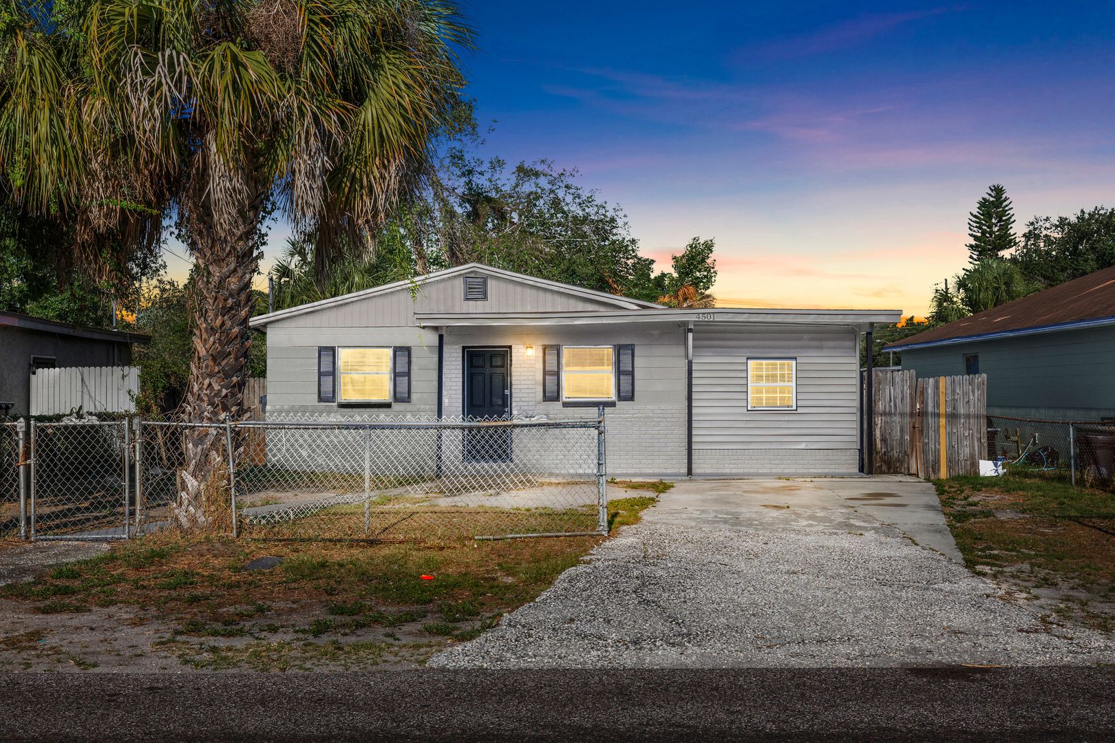 Tampa House: 4501 N 39th St