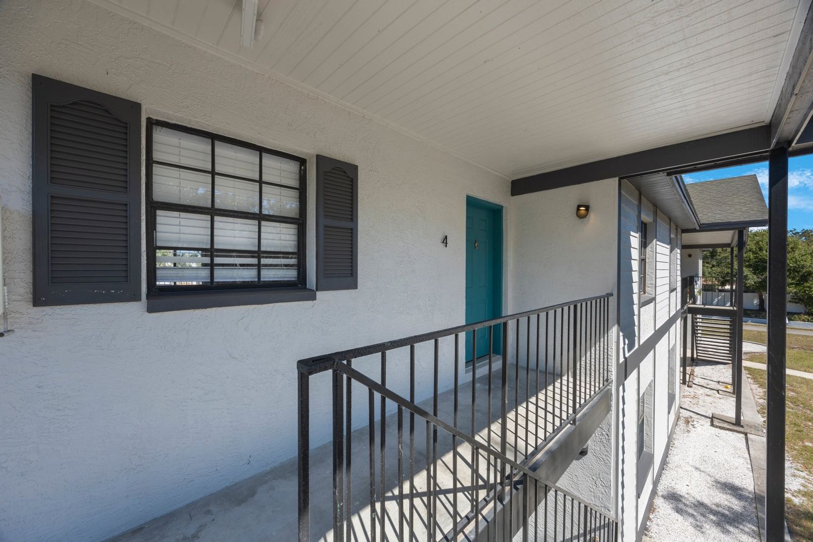 Safety Harbor Apartment: 500 9th Ave S - A4