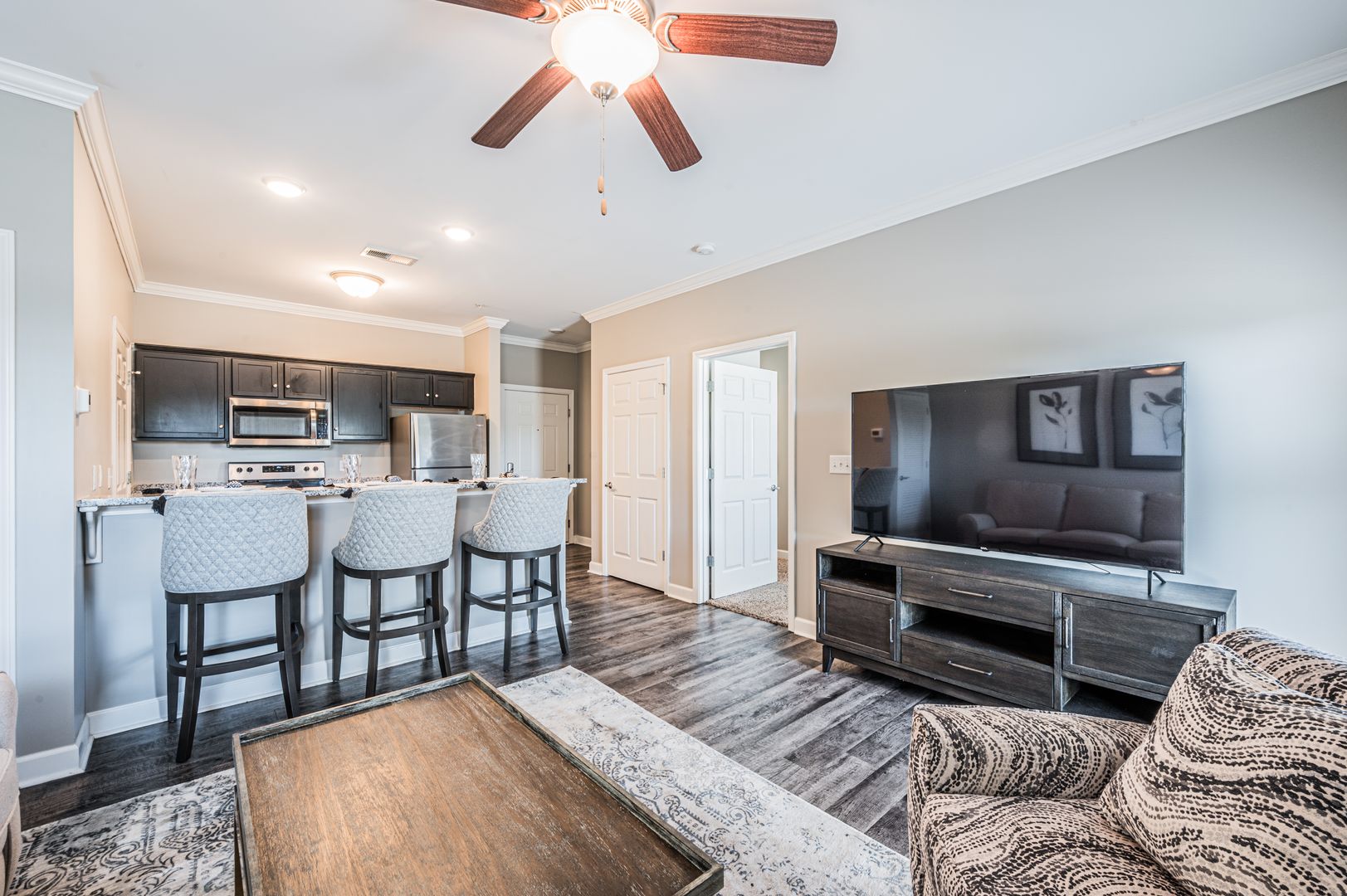 Bowling Green Apartment: 442 Bourbon Street