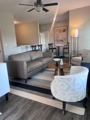 883 Lynnwood Drive - Unit B – photo 1