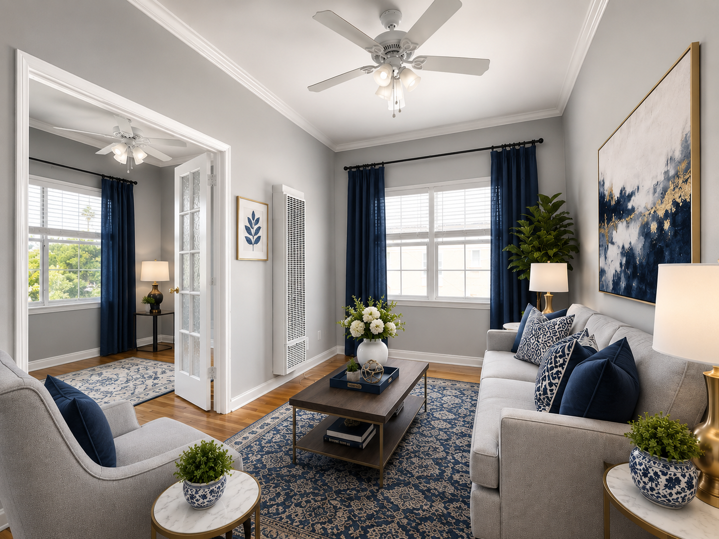 Long Beach Apartment: 2344 Chestnut Ave
