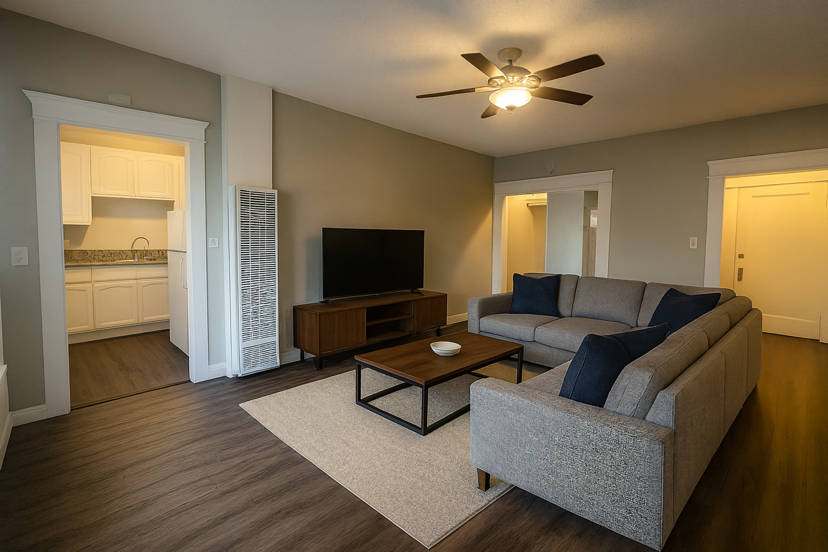 Santa Ana Apartment: 300-309 N Broadway