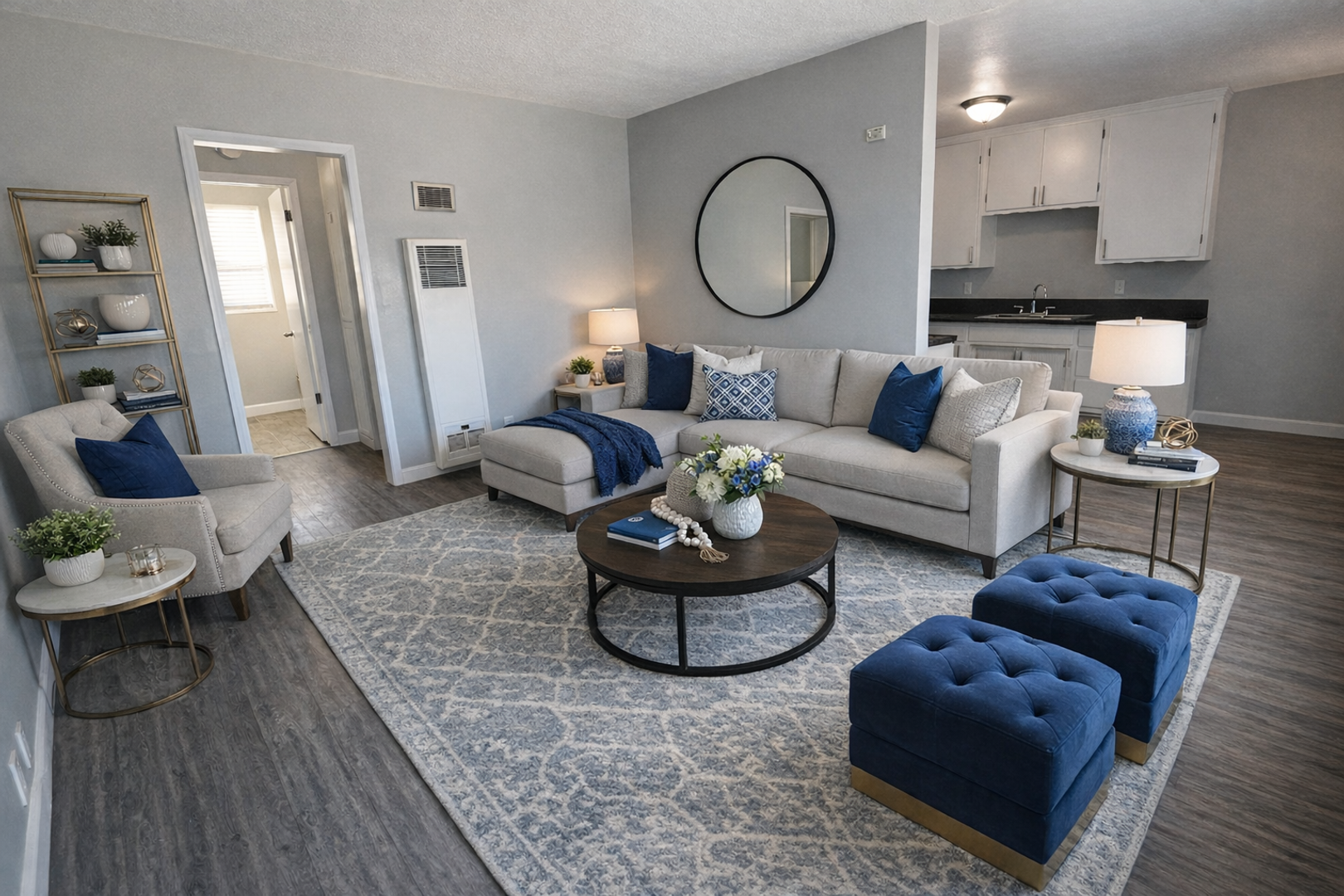 Long Beach Apartment: 5832-5840 Orange Ave