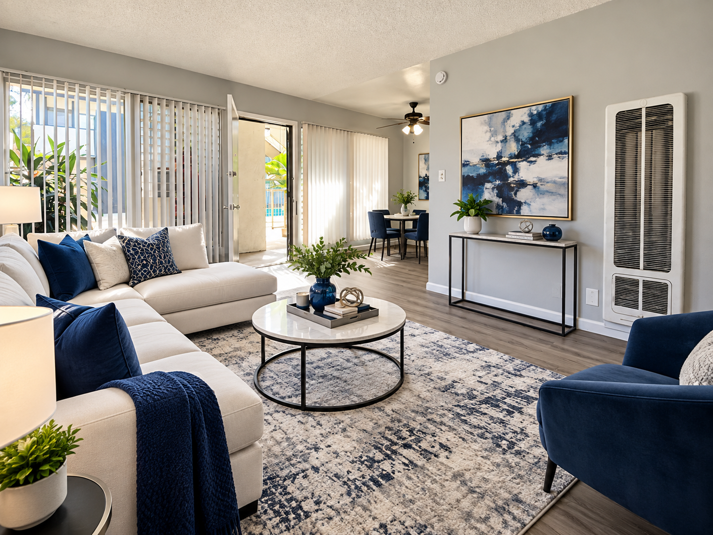 Long Beach Apartment: 560-570 E. 64th St.