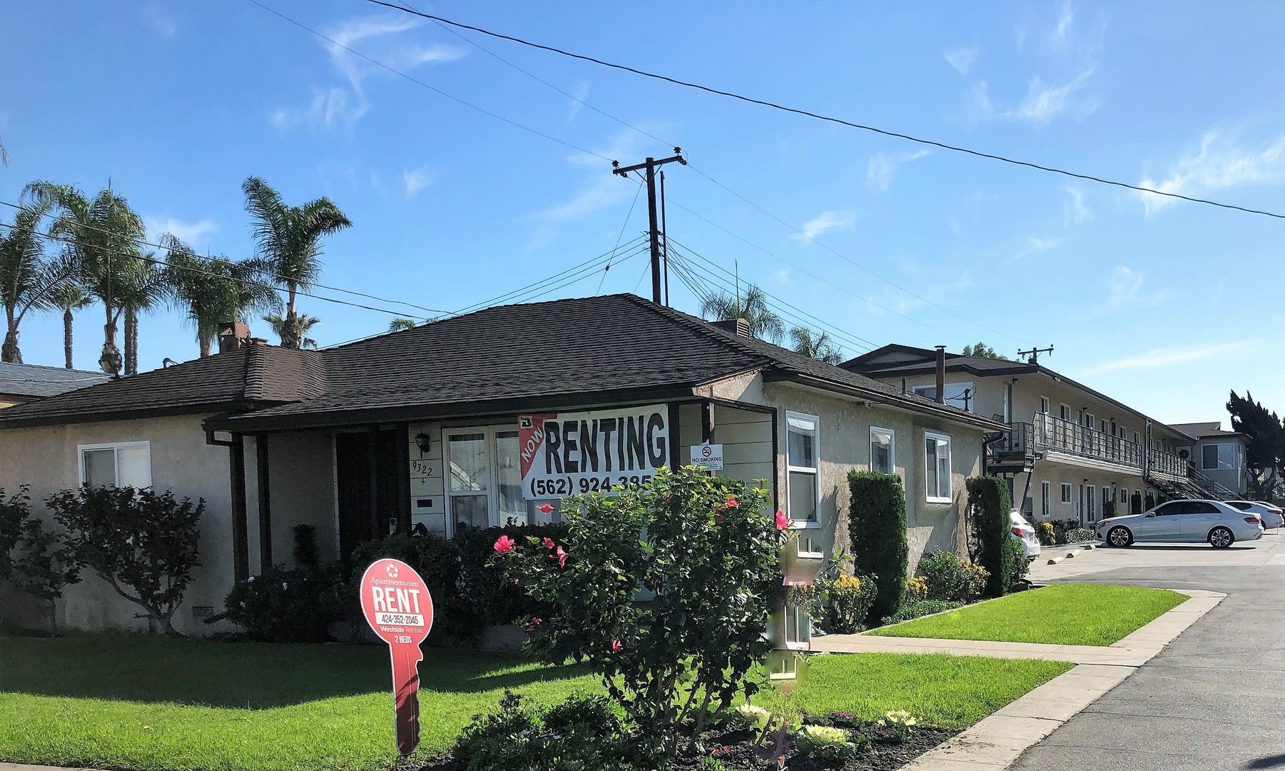 Bellflower Apartment: 9316-9322 Artesia Blvd.