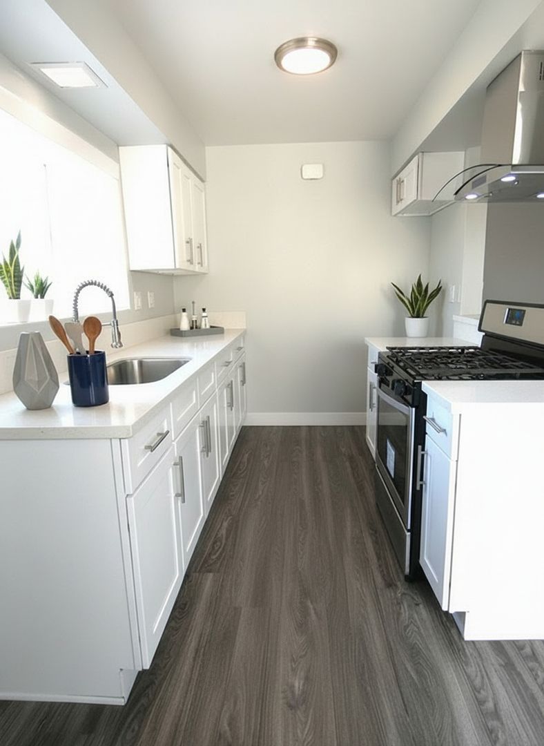 Long Beach Apartment: 1871 Chestnut Ave,