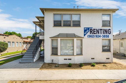 ***50% OFF THE 1ST MONTH***PET FRIENDLY 1 BEDROOM 1 BATHROOM UPSTAIRS UNIT LOCATED IN LONG BEACH!!!! – photo 1