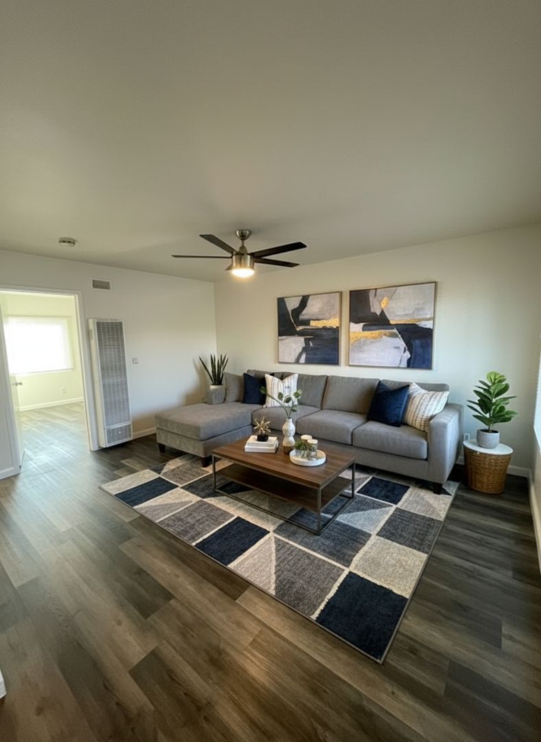 Long Beach Apartment: 1464 Gardenia Ave