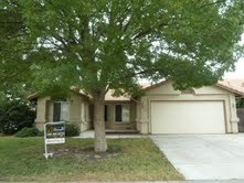 Los Banos House: 673 Tusky Ave