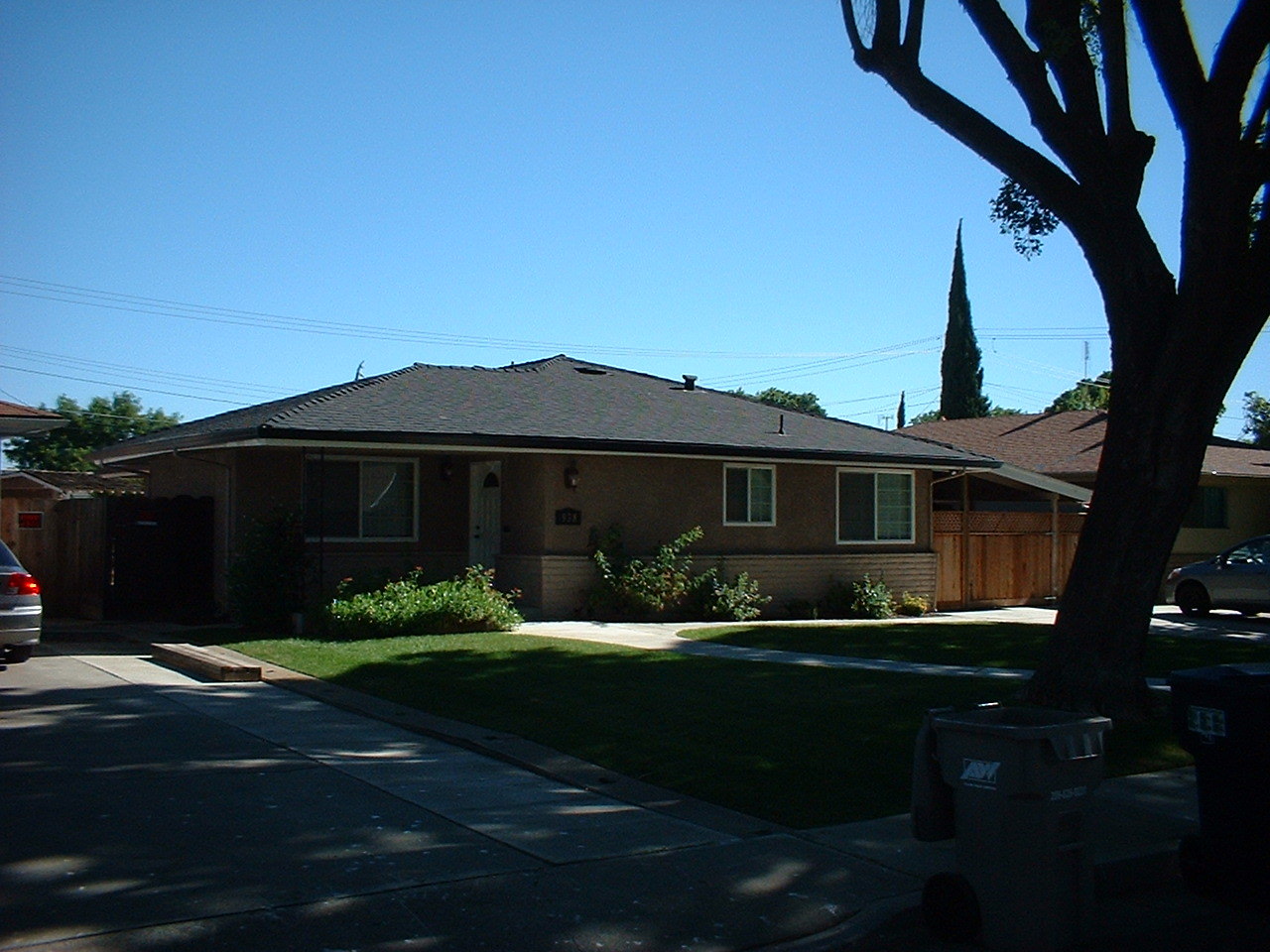 Los Banos House: 938 Adams Ave.