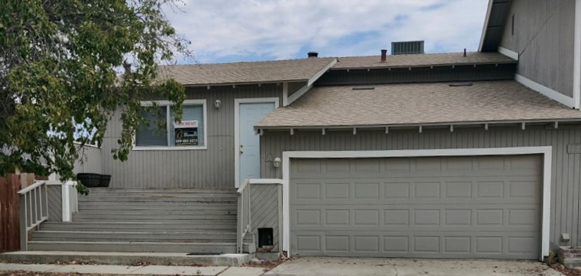 Los Banos Apartment: 1540 Racquet Club Dr.