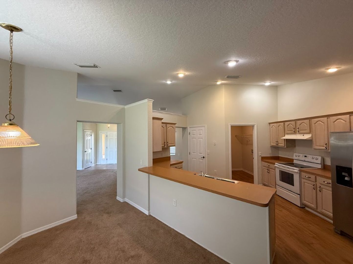 8531 SW 133rd Lane Road 3 of 12