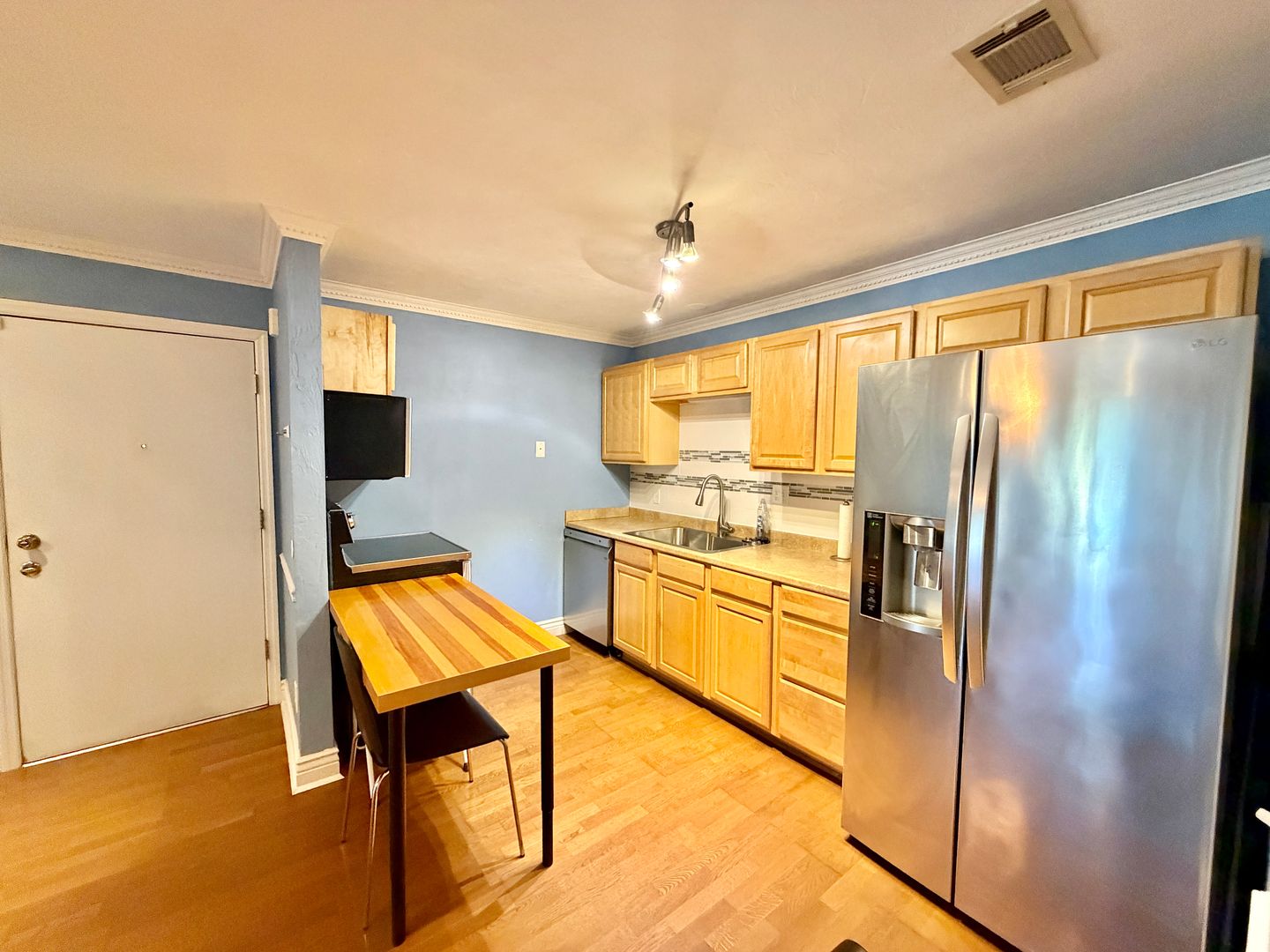 Gainesville House: 1015 SW 9th Street