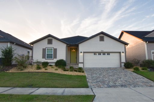 Beautiful 3-Bedroom Home in Arbor Greens