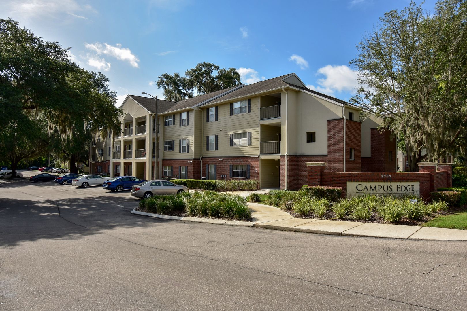 Gainesville House: 2360 SW Archer Road #1008