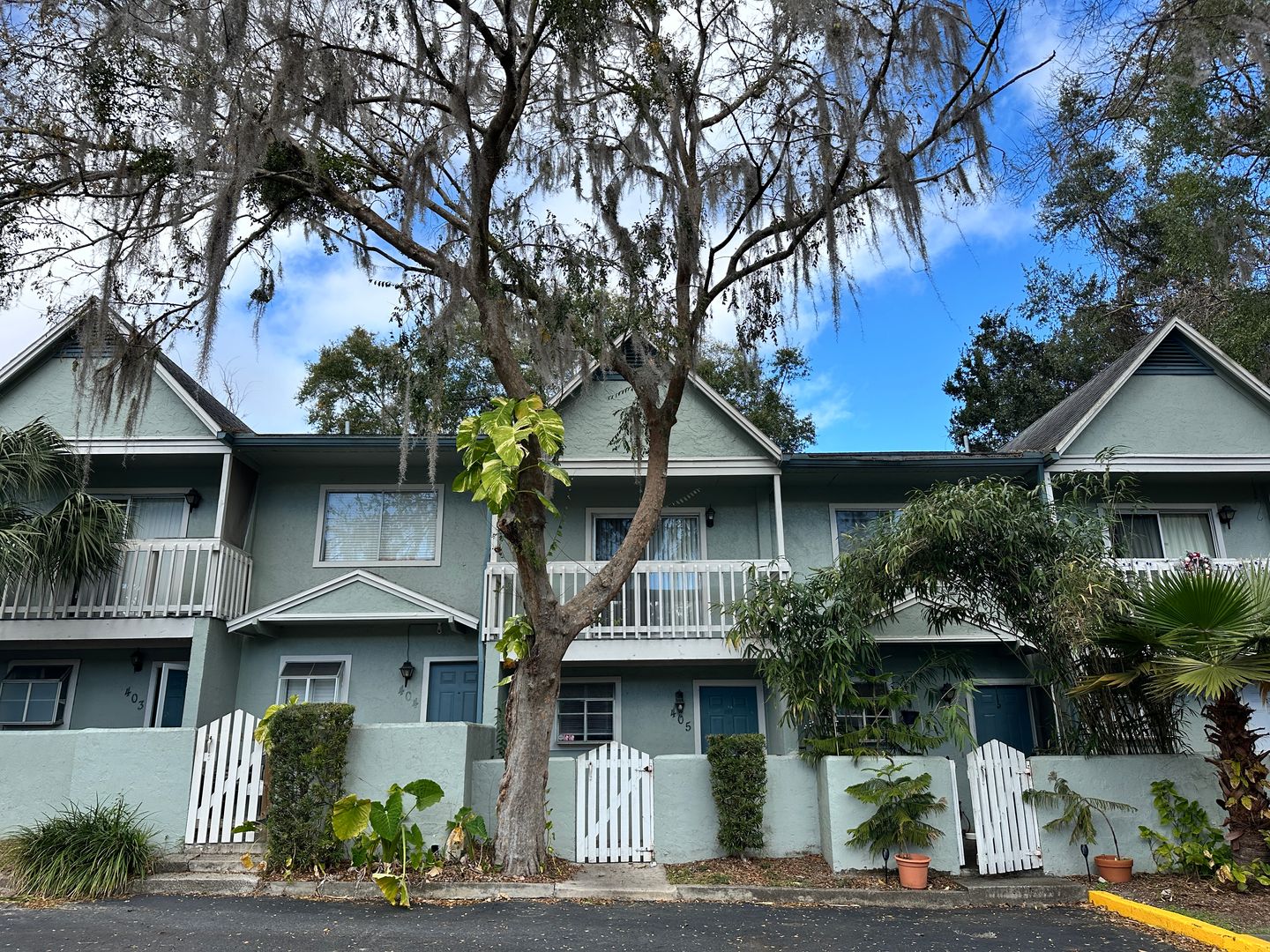 Gainesville Townhome: 4411 SW 34th Street #405