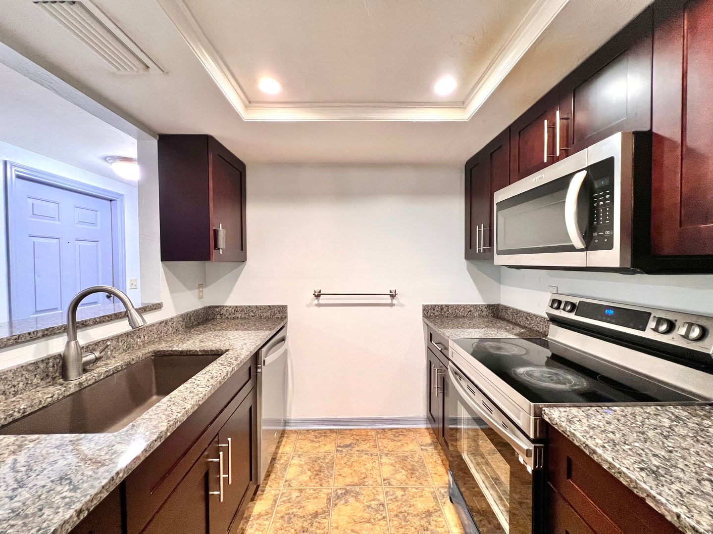 Gainesville House: 5830 SW 9th Pl