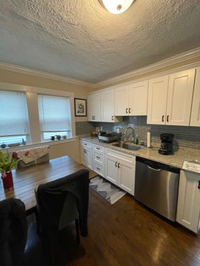 2 bedroom available September 1st in Jamaica Plain, Stony Brook orange line – photo 1