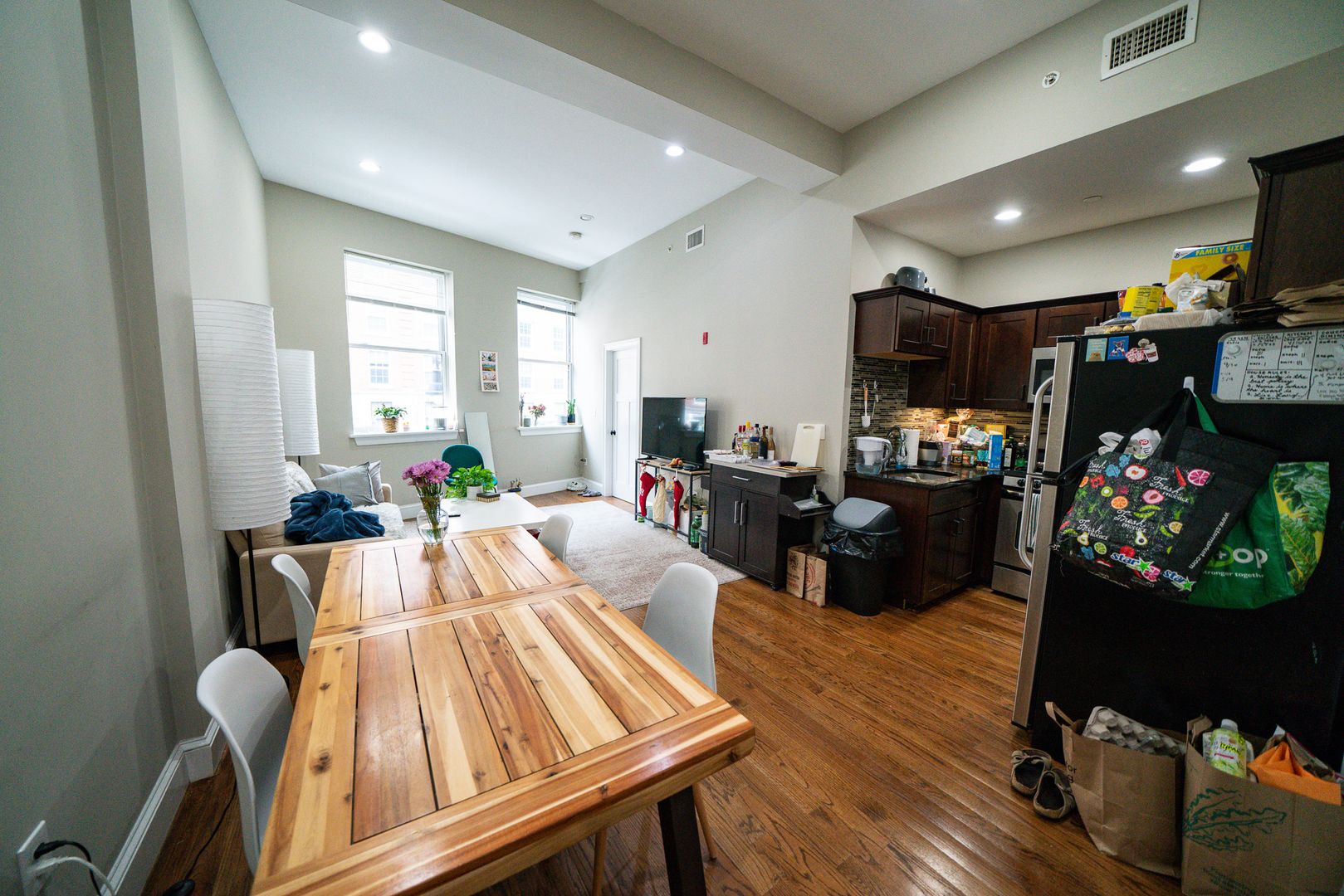 Boston Apartment: 493 Commonwealth Ave