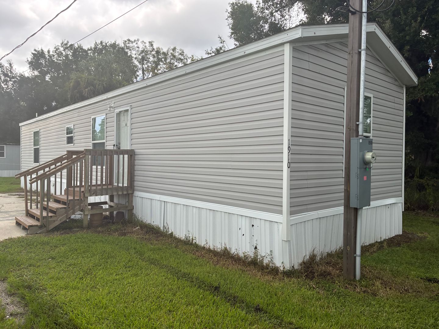 Lakeland House: 1910 W Highland St