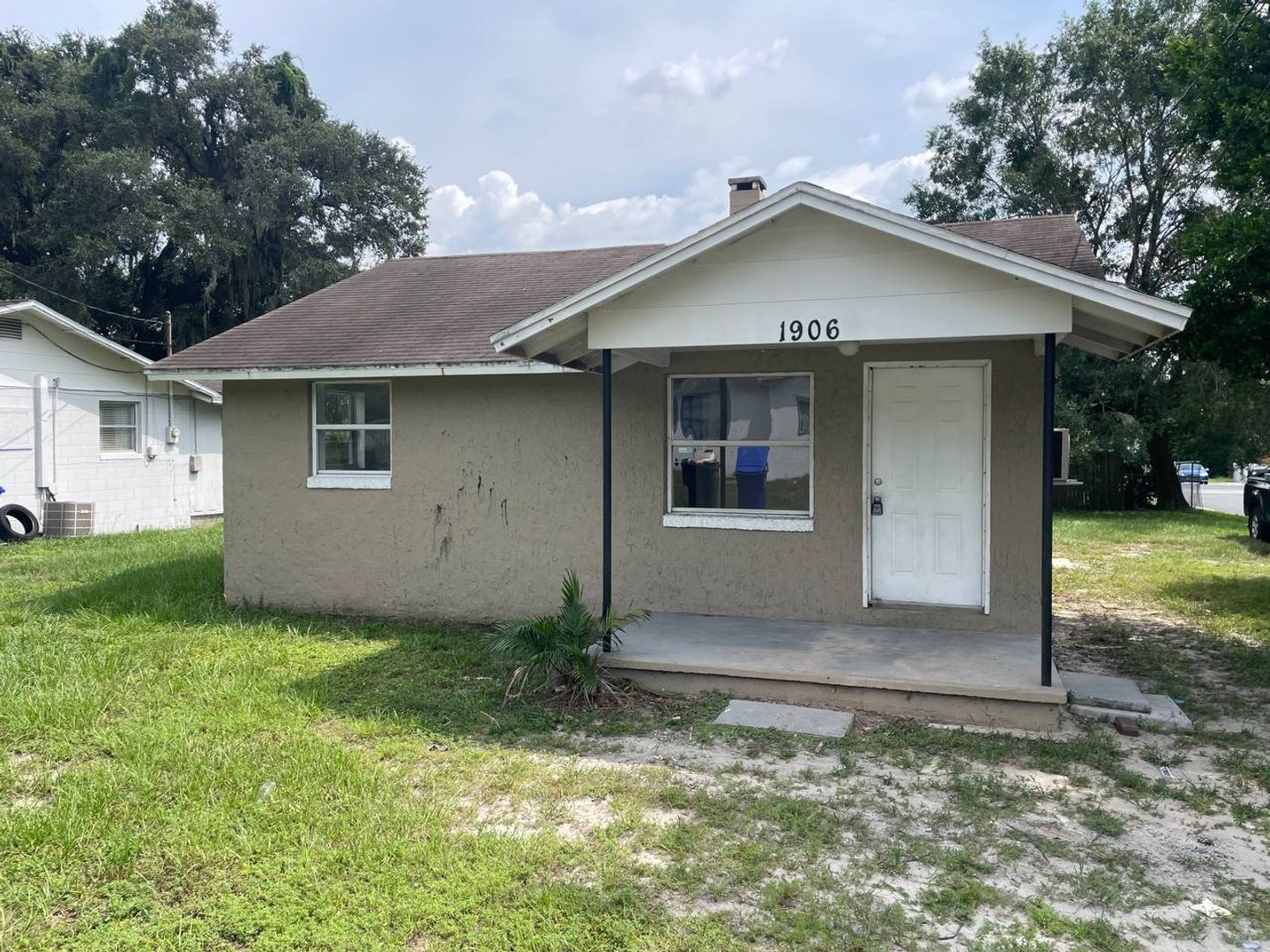 Lakeland Apartment: 1906 W Elliot St