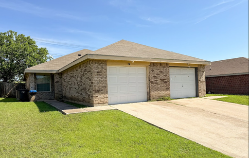 1906 San Rafeal St, Fort Worth, TX 76134 – photo 1