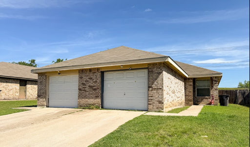 1904 San Rafael St Fort Worth TX 76134 – photo 1