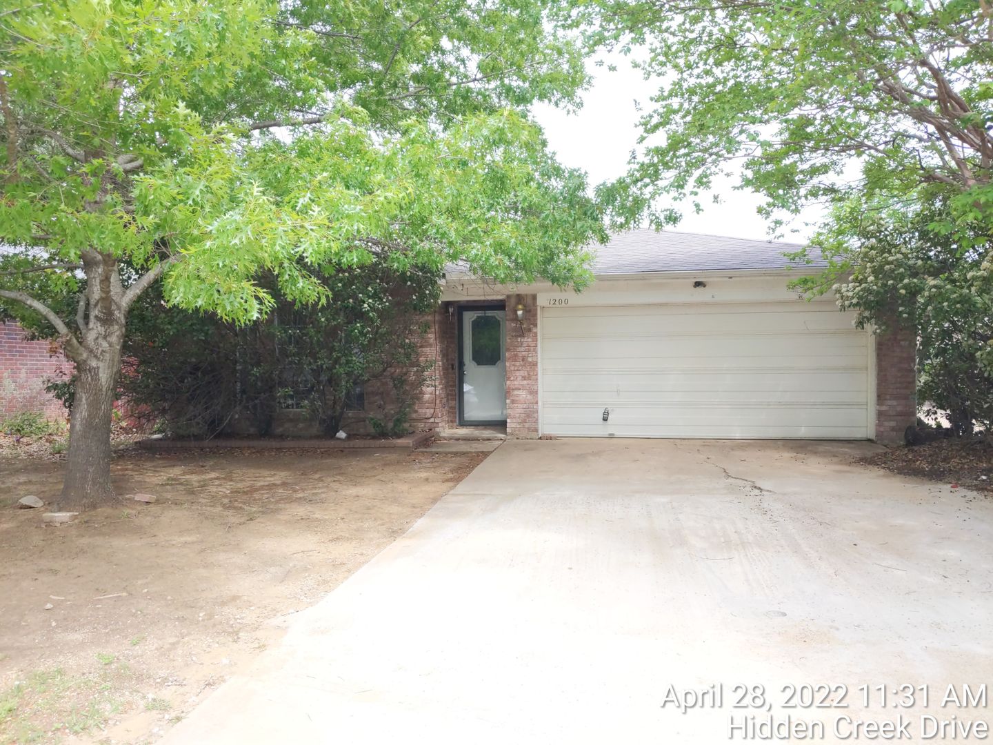 Mansfield House: 1200 Hidden Creek Dr