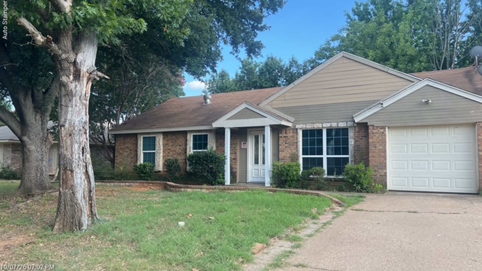 Arlington House: 3612 Westgrove Dr
