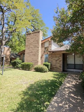2317 Garden Park Ct Arlington Tx – photo 1