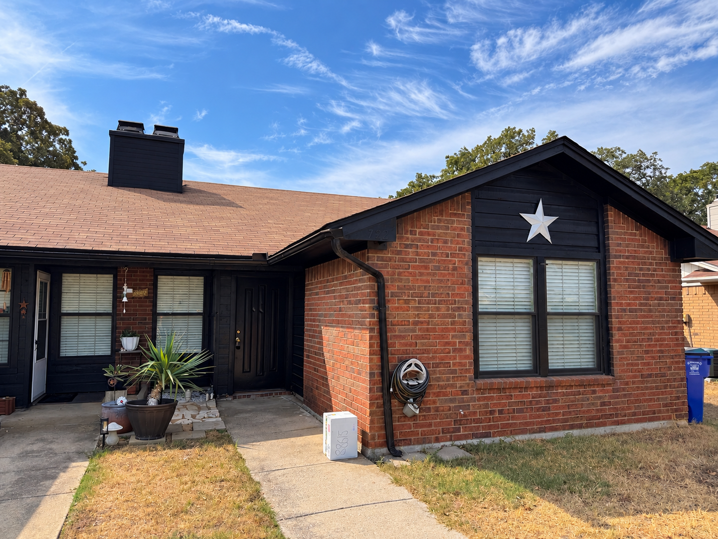 Kennedale Townhome: 722 Woodland Ct