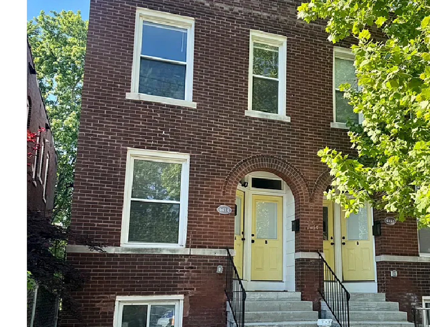 St. Louis Apartment: 4414 Swan Ave