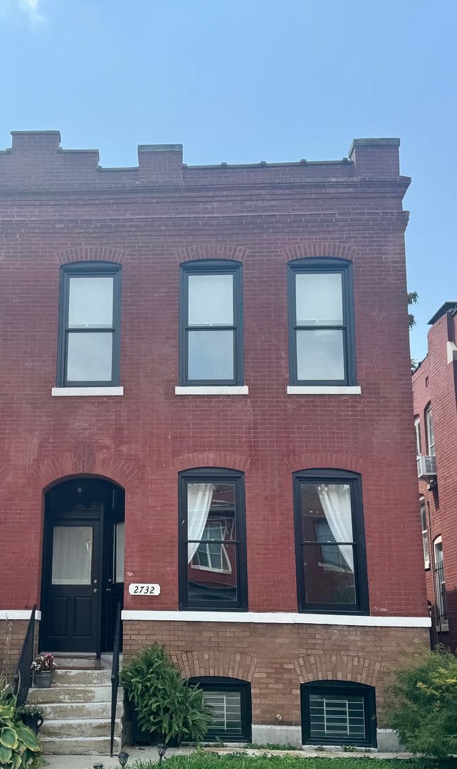 St. Louis Townhome: 2732 Accomac St